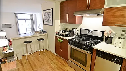 Rented by Park Property Advisors