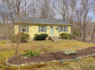 228 Herrick Rd, Brooklyn, CT 06234