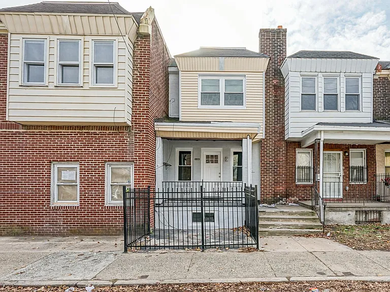 3130 Dickinson St — Photo 9