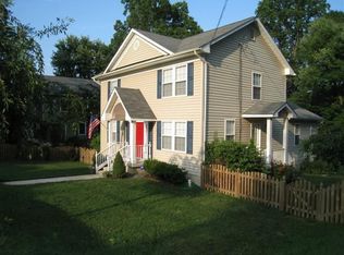 4041 Poplar St, Fairfax, VA