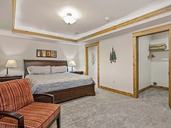 4th image of 105 Oliver Ln #11