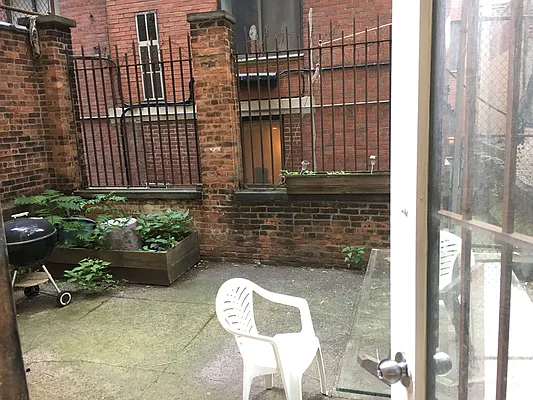 Rented by Shalimar Management | media 17