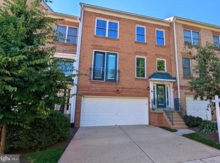 11509 Waterhaven Ct, Reston, VA 20190