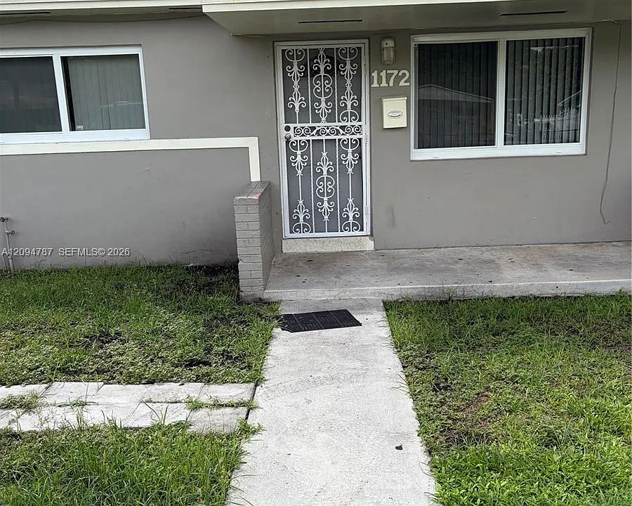 1172 NW 100th Ter #1172