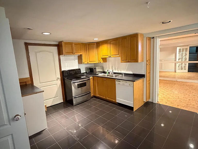 46 Ruscoe Cres — Photo 46