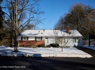 25 John St, New Paltz, NY 12561