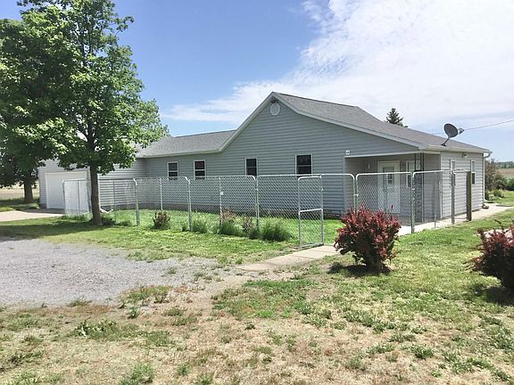 4th image of 105 E Lilac Meadow Grv NE