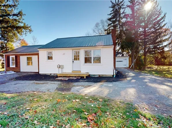 15245 Georgia Rd, Middlefield, OH 44062