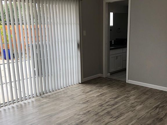 4th image of 5310 Bradford Dr