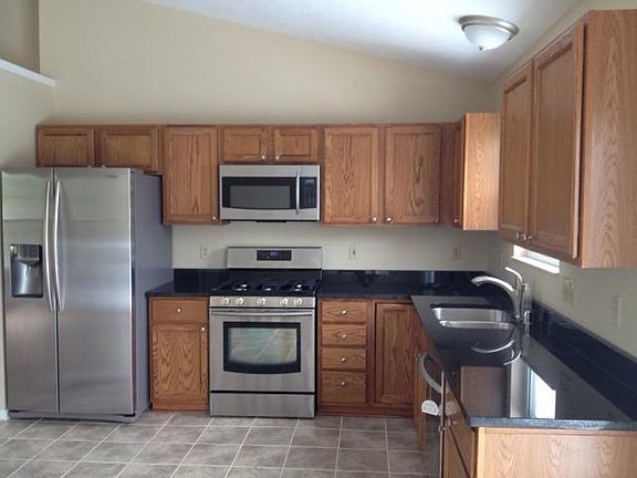 4th image of 1116 Macintosh Ln