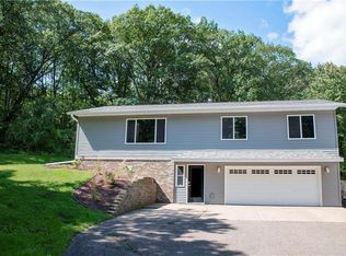 3467 Curvue Rd, Eau Claire, WI 54703