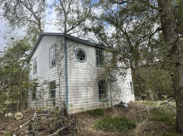 3500 Beaver Creek Dr, Brookshire, TX 77423