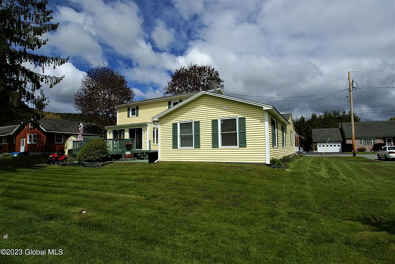 2nd image of 31 Williams Street