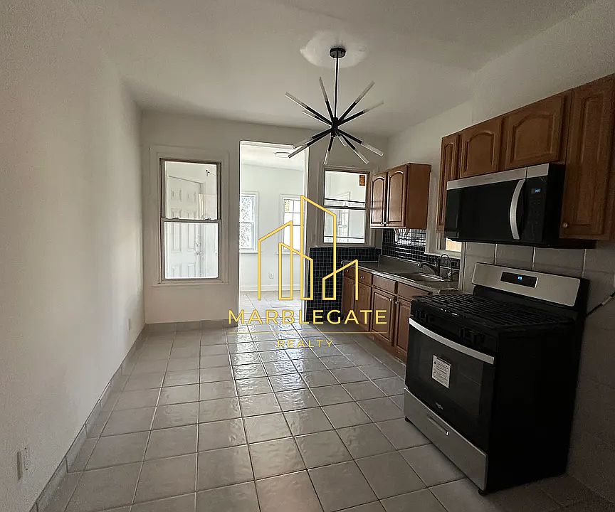1st image of 71 S 9th St #11