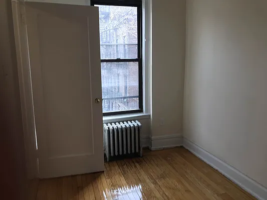 Rented by RV Realty | media 10