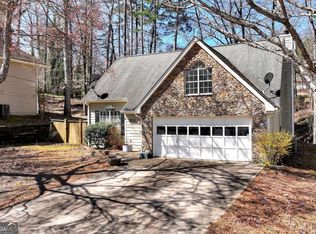 5532 Riverside Dr, Sugar Hill, GA 30518