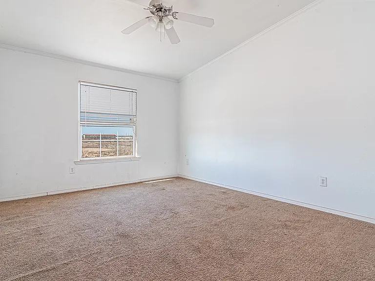 1504 N County Road 1068 — Photo 18