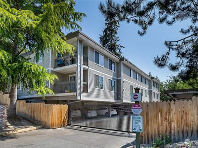 1475 N 200th Street #103, Shoreline, WA, 98133