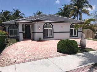 4908 SW 143rd Ave, Miami, FL 33175