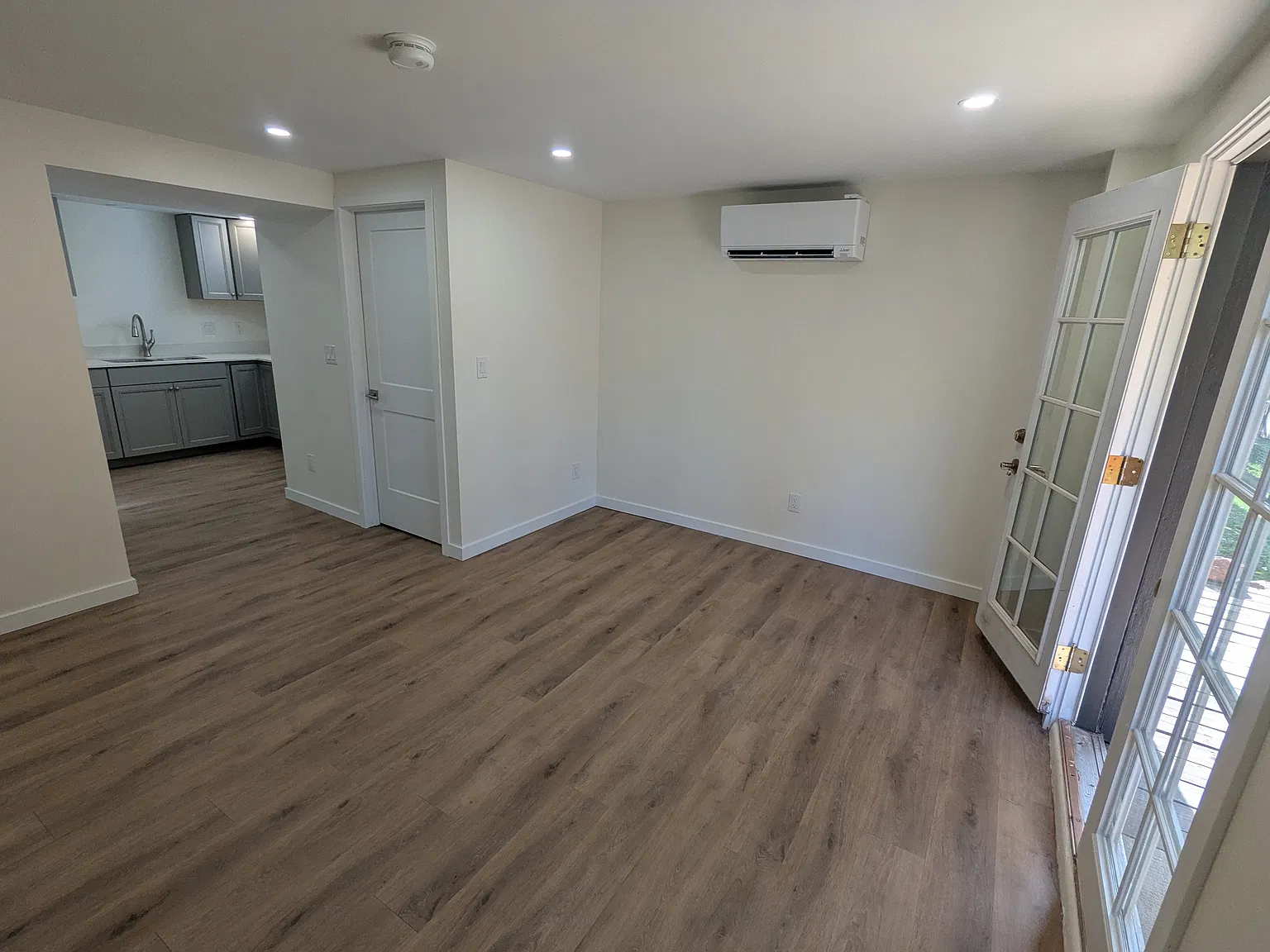 1 bed, 615 sqft, $1,885 — Photo 2