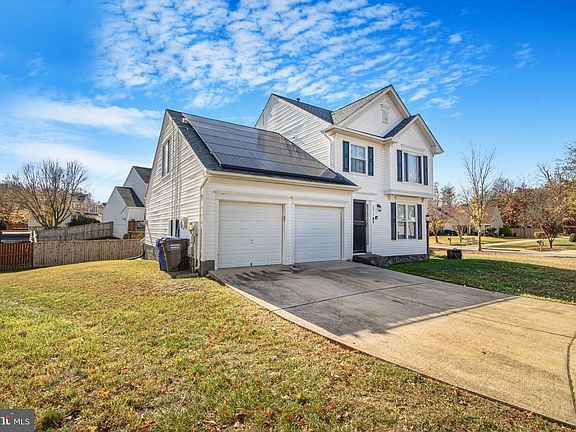 2nd image of 8812 Regent Ct