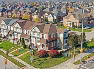 2 Bellchase Trl, Brampton, ON L6P3K4