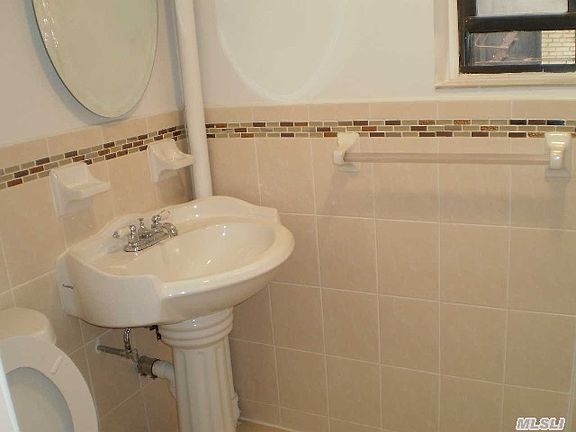 5th image of 8201 Britton Ave APT 4R