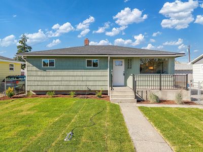 2817 N Stone St, Spokane, WA, 99207