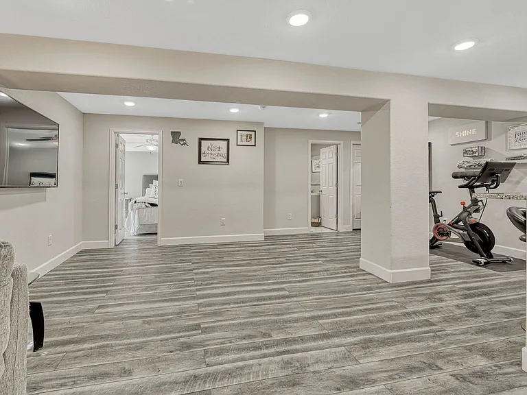 7848 S Joplin Ct — Photo 33
