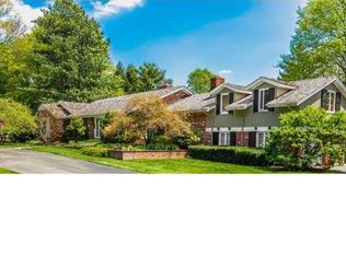 300 Westover Rd, Moorestown, NJ 08057