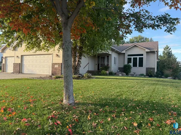 7712 W Justice St, Sioux Falls, SD 57106