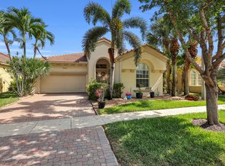 9377 Via Grande W, Wellington, FL 33411