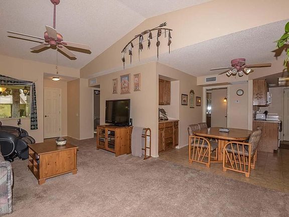 3rd image of 18819 N Palomar Dr