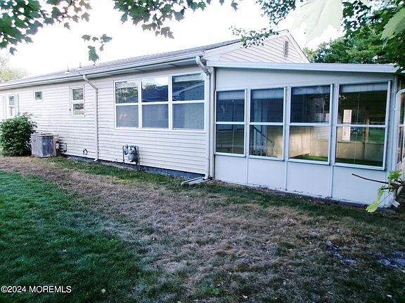 5th image of 27 Norwich Drive