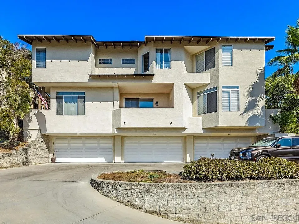 1534 Glenwood Dr