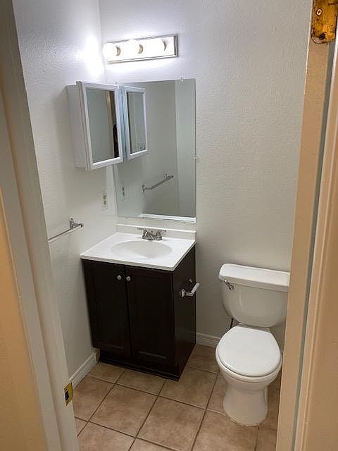 2nd image of 5550 Bedford Ct