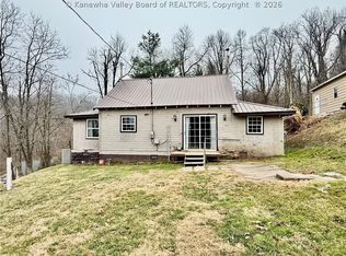 1650 S 19th St W, Huntington, WV 25701