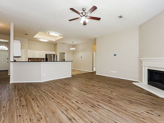 4th image of 3109 Palos Verdes Dr