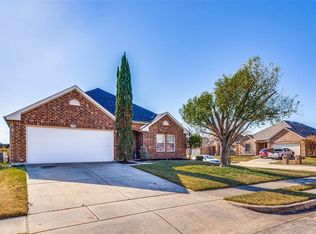 1900 Juniper Dr, Little Elm, TX 75068