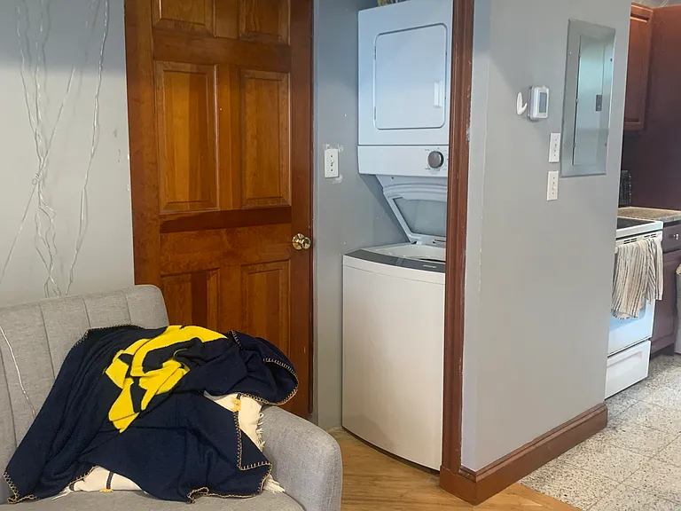 37 Sheafe St #4 — Photo 9