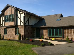 1231 Hereford Dr, Columbia, PA 17512