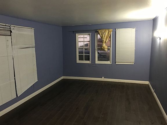 5th image of 3359 Kelburn Ave