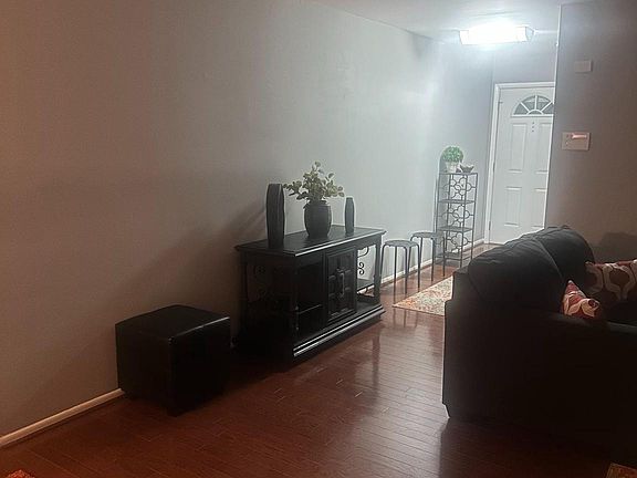 2nd image of 3142 Quartet Ln #255