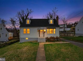109 S Huron Dr, Oxon Hill, MD 20745