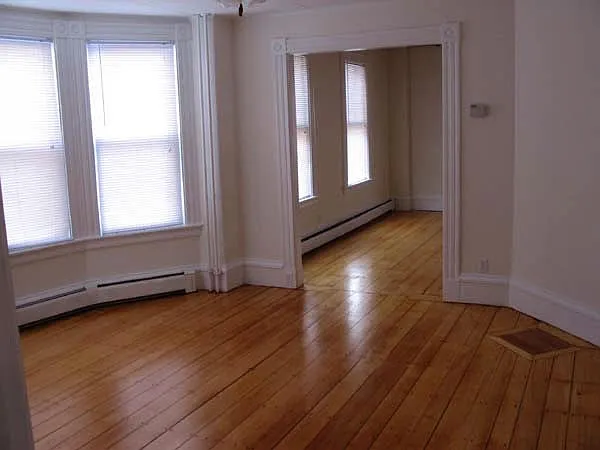 547 Broadway #4 — Photo 3