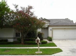 8370 Lake Cypress Rd, Lake Worth, FL 33467