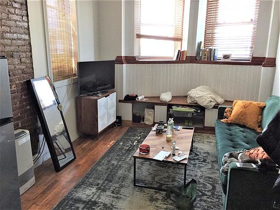 3rd image of 60 Hancock St APT 5F