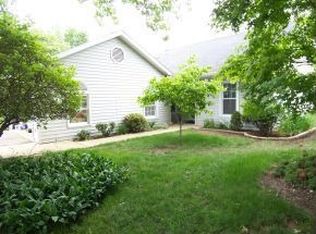 3701 S Grasstree Ct, Bloomington, IN 47401