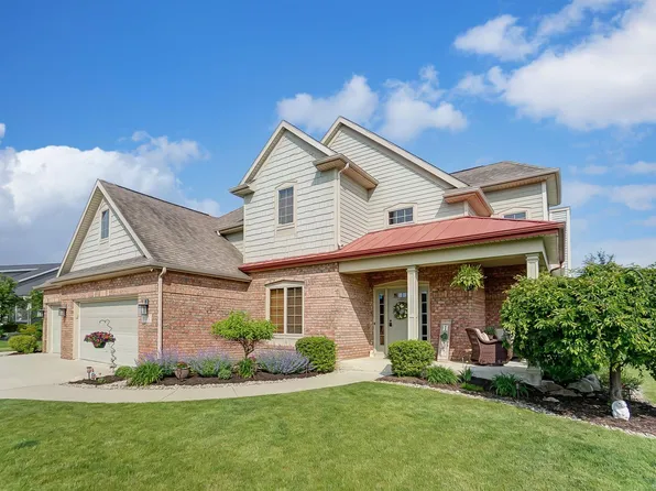 11202 Blackwood Cv, Roanoke, IN 46783