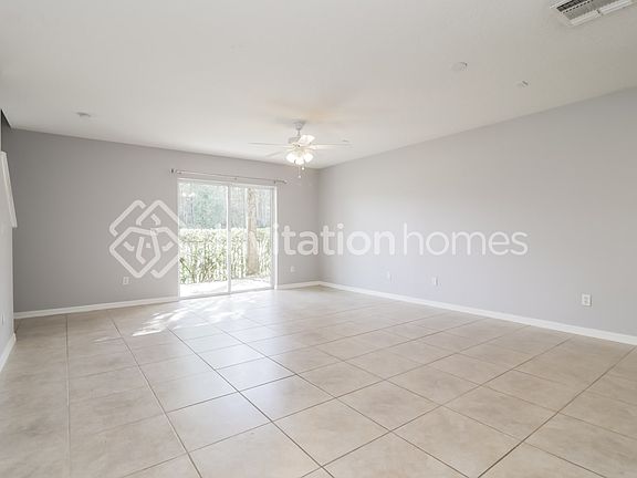 2nd image of 3571 Caruso Pl